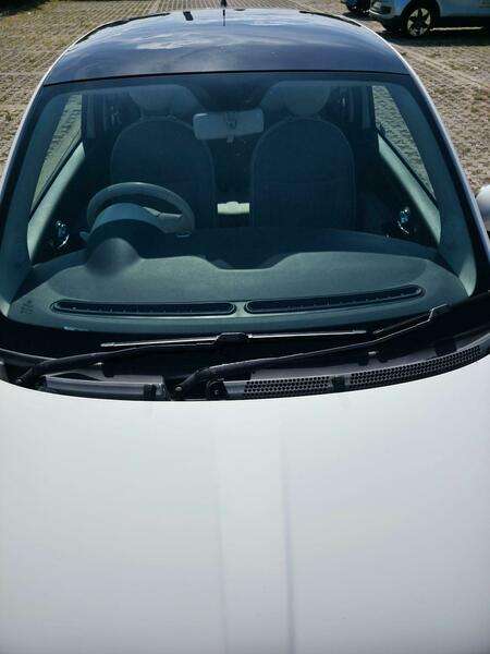 2011 FIAT 500 2011 FIAT 500