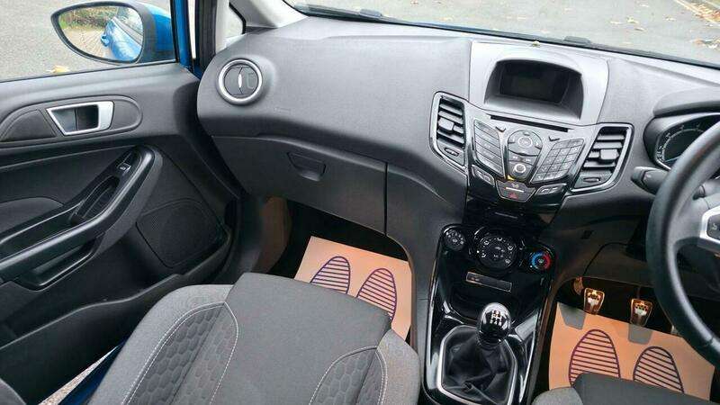 2015 FORD FIESTA 2015 FORD FIESTA