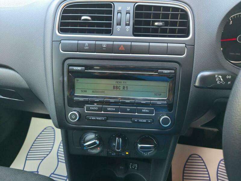 2011 VOLKSWAGEN POLO 2011 VOLKSWAGEN POLO