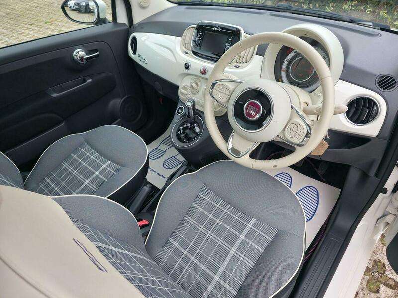 2017 FIAT 500 2017 FIAT 500