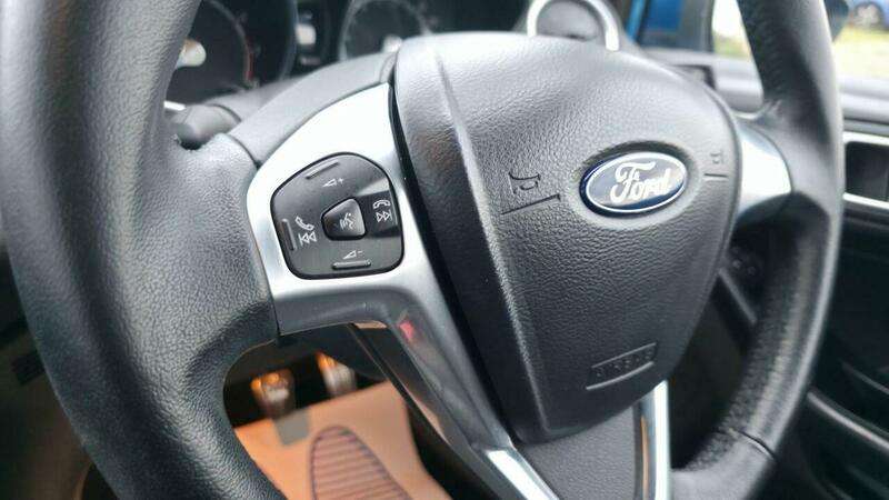 2015 FORD FIESTA 2015 FORD FIESTA