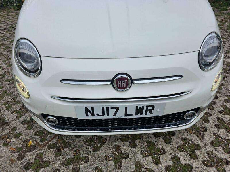 2017 FIAT 500 2017 FIAT 500