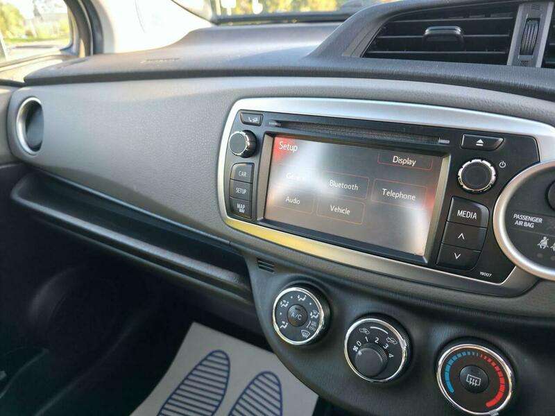 2012 TOYOTA YARIS 2012 TOYOTA YARIS