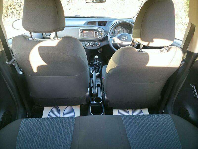 2012 TOYOTA YARIS 2012 TOYOTA YARIS