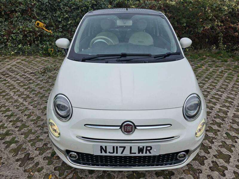 2017 FIAT 500 2017 FIAT 500