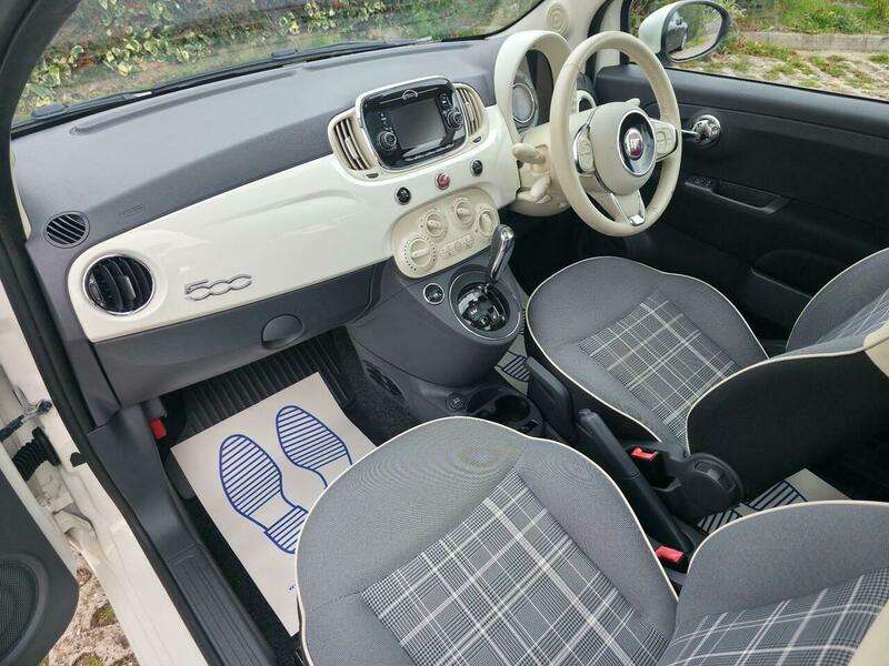 2017 FIAT 500 2017 FIAT 500