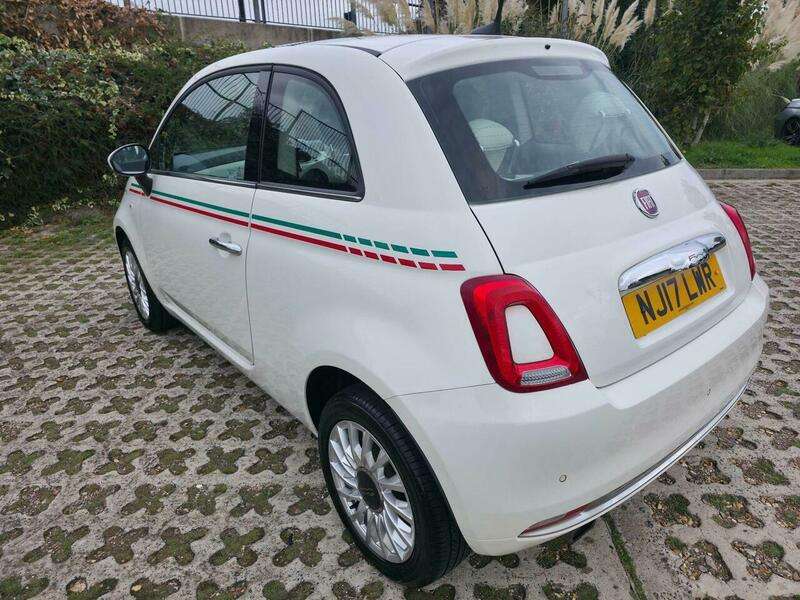 2017 FIAT 500 2017 FIAT 500