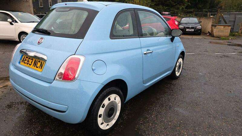 2013 FIAT 500 2013 FIAT 500