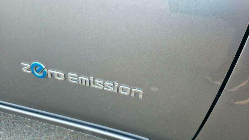 2017 NISSAN LEAF 2017 NISSAN LEAF