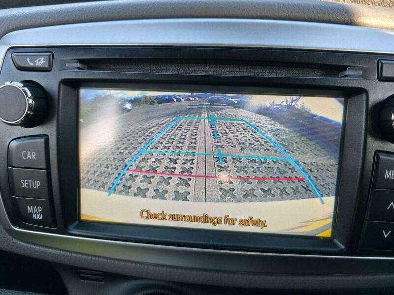 2012 TOYOTA YARIS 2012 TOYOTA YARIS