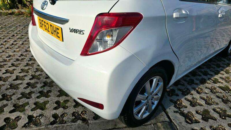 2012 TOYOTA YARIS 2012 TOYOTA YARIS