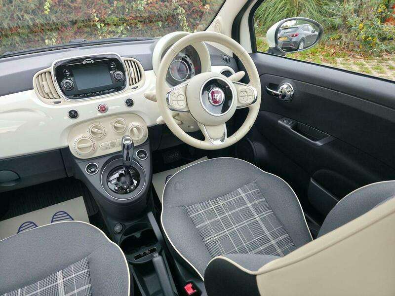 2017 FIAT 500 2017 FIAT 500