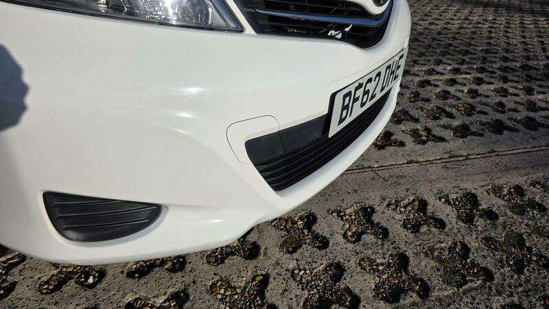 2012 TOYOTA YARIS 2012 TOYOTA YARIS