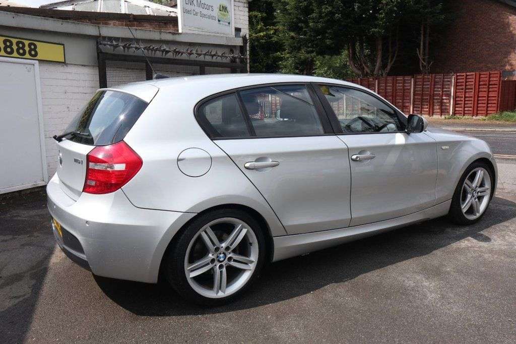 2010 BMW 1 SERIES 2010 BMW 1 SERIES