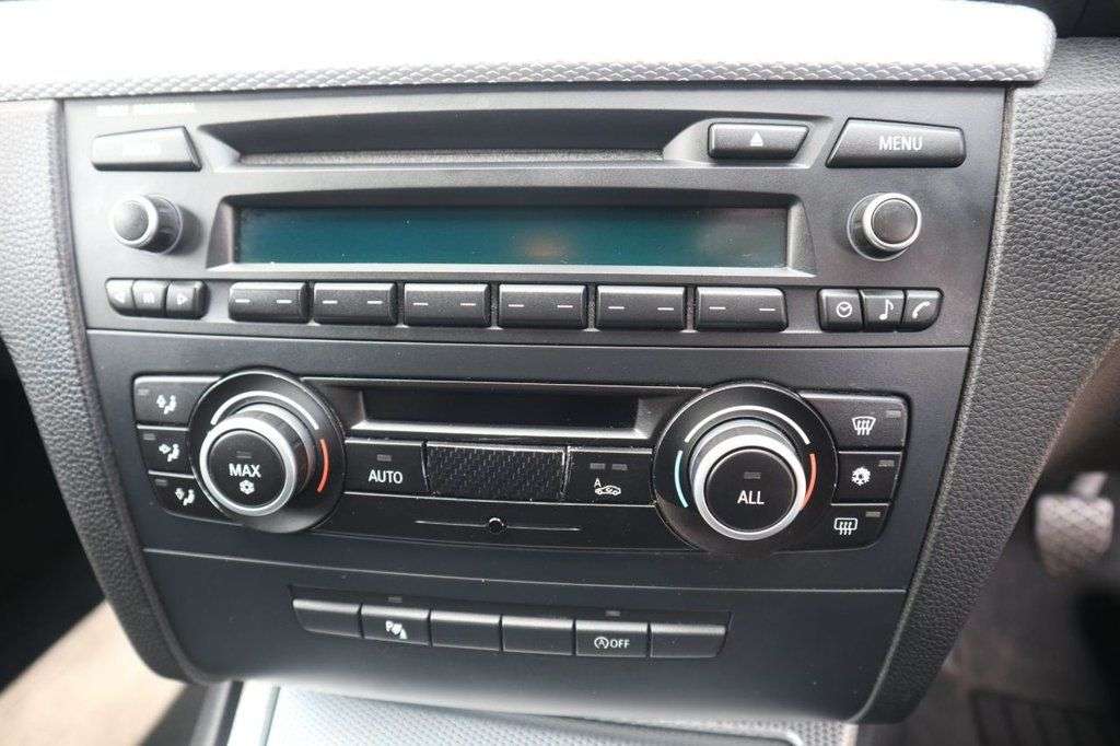 2010 BMW 1 SERIES 2010 BMW 1 SERIES