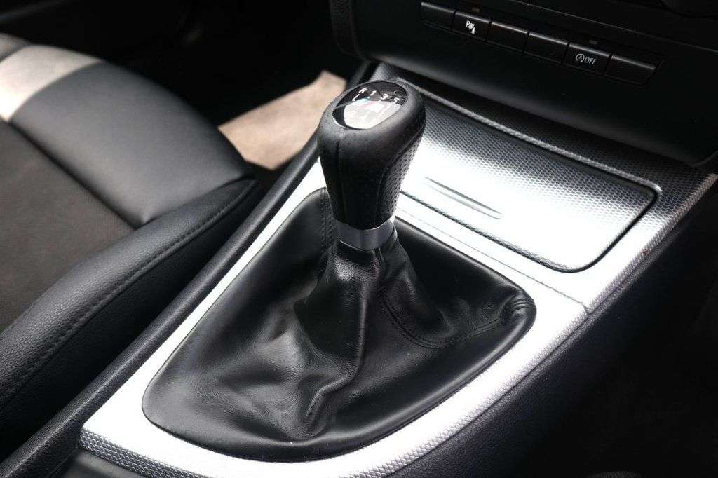 2010 BMW 1 SERIES 2010 BMW 1 SERIES