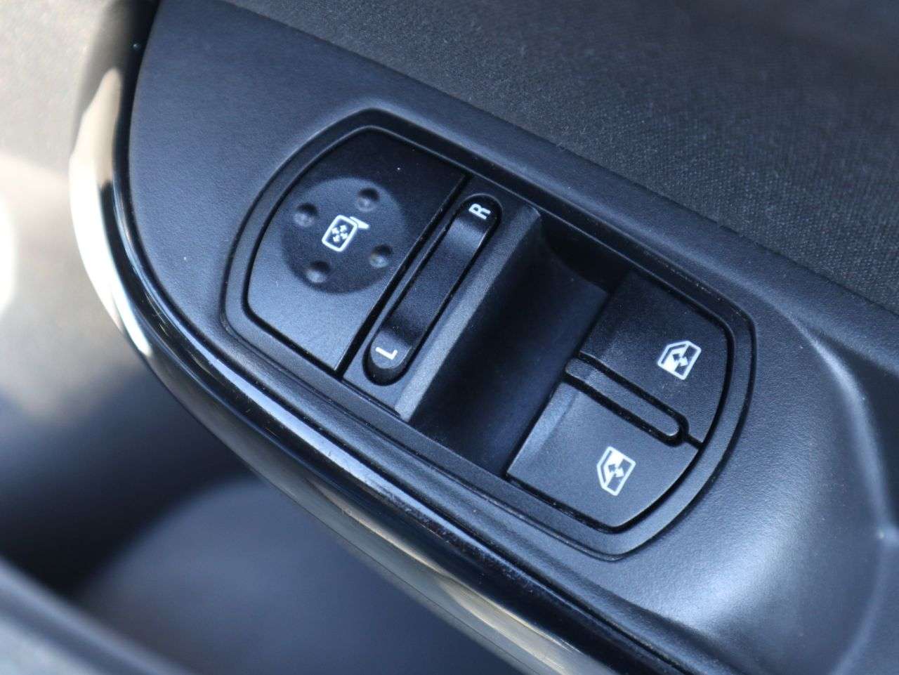 2015 VAUXHALL CORSA 2015 VAUXHALL CORSA