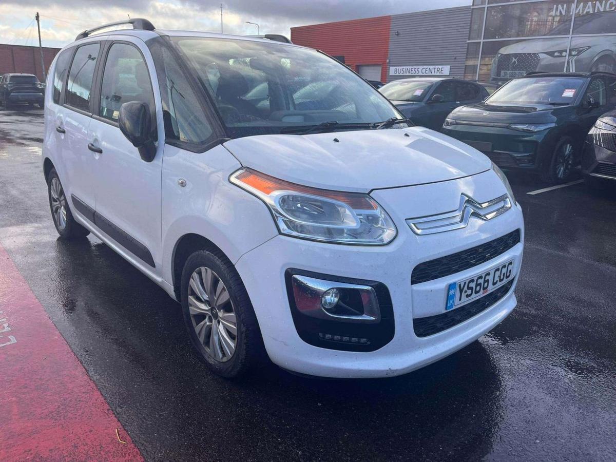 Check out this Citroen C3 Picasso 2016 Diesel Manual