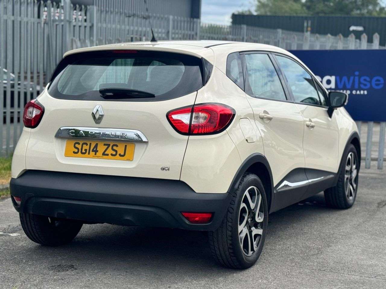 2014 RENAULT CAPTUR 2014 RENAULT CAPTUR
