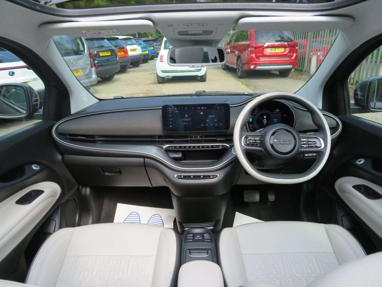 2021 FIAT 500E C 2021 FIAT 500E C