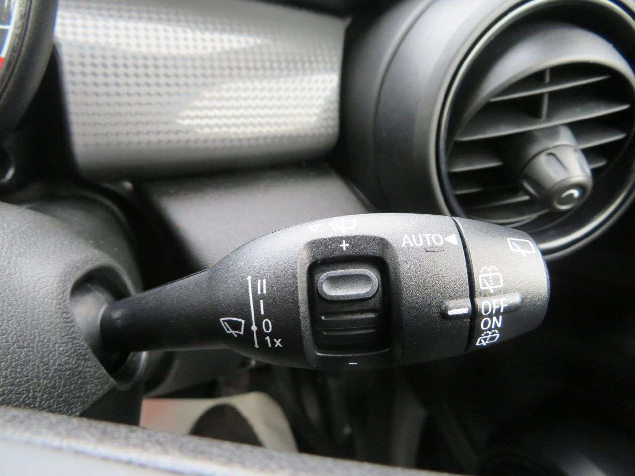 2020 MINI MINI 2020 MINI MINI