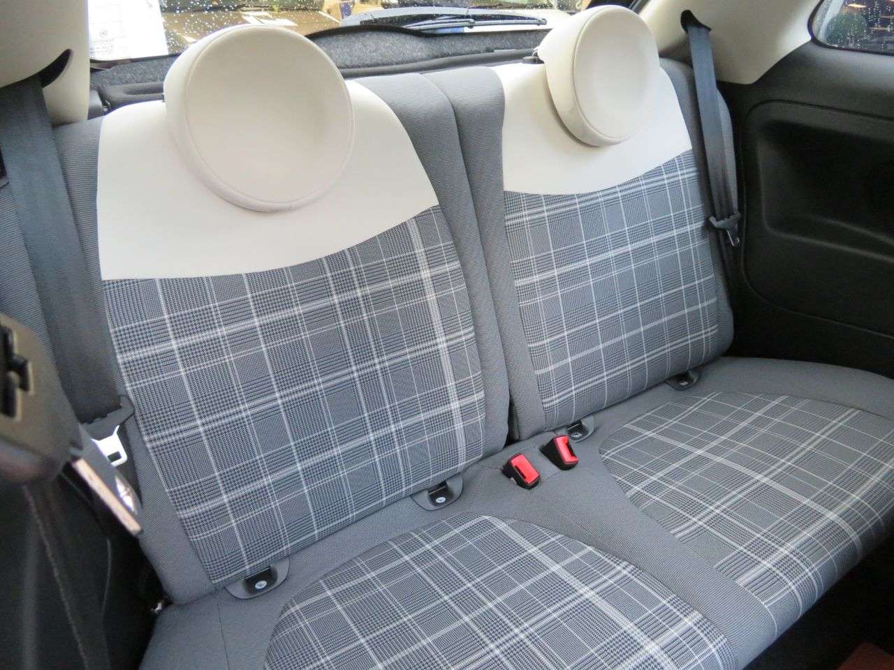 2021 FIAT 500 2021 FIAT 500