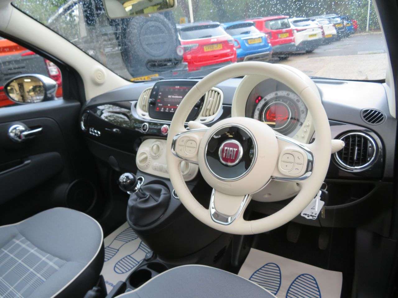 2021 FIAT 500 2021 FIAT 500