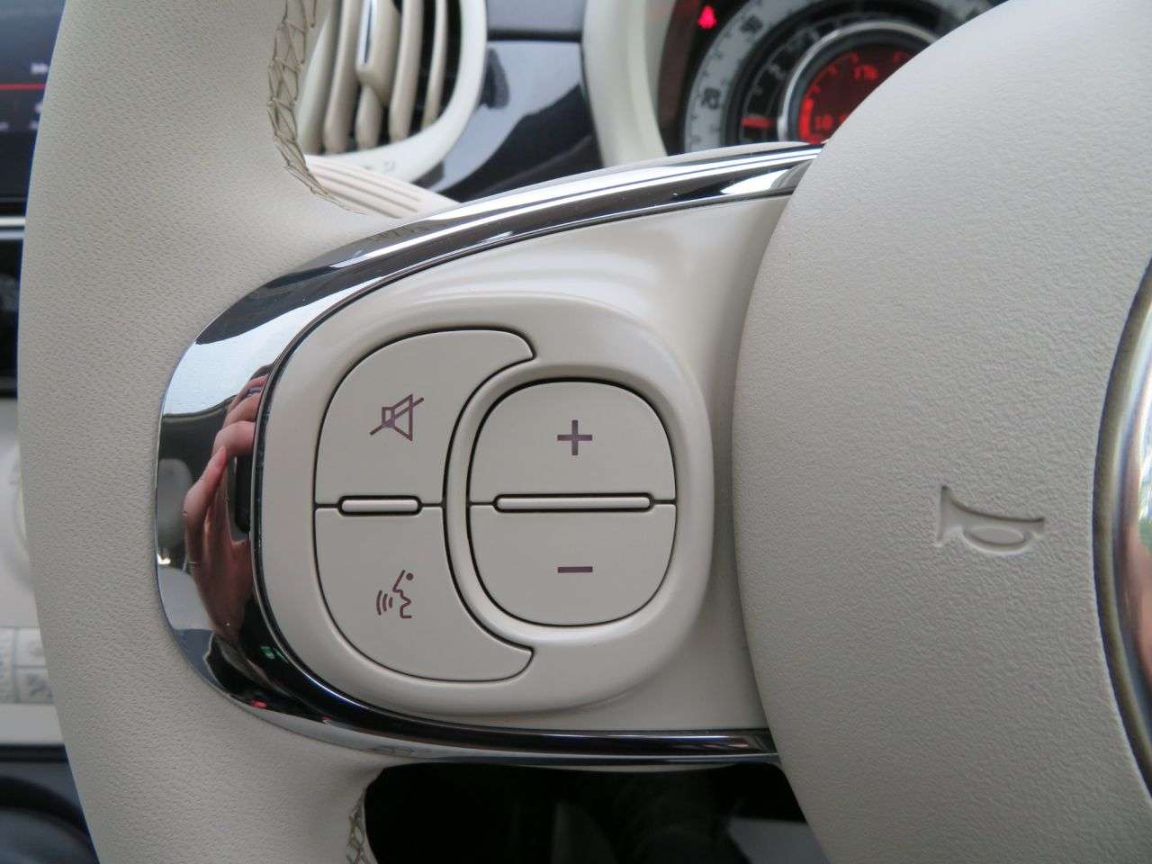 2021 FIAT 500 2021 FIAT 500