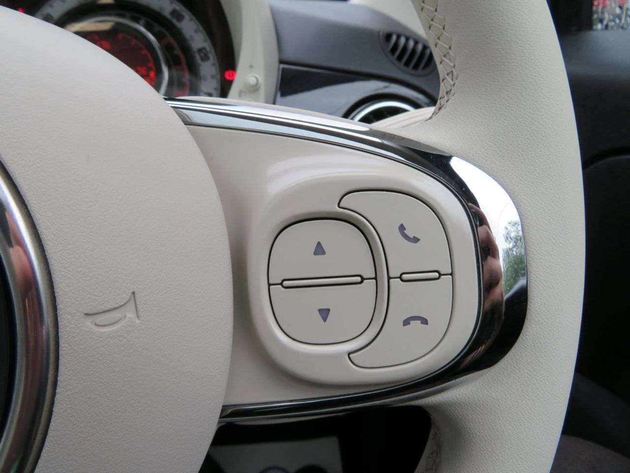 2021 FIAT 500 2021 FIAT 500