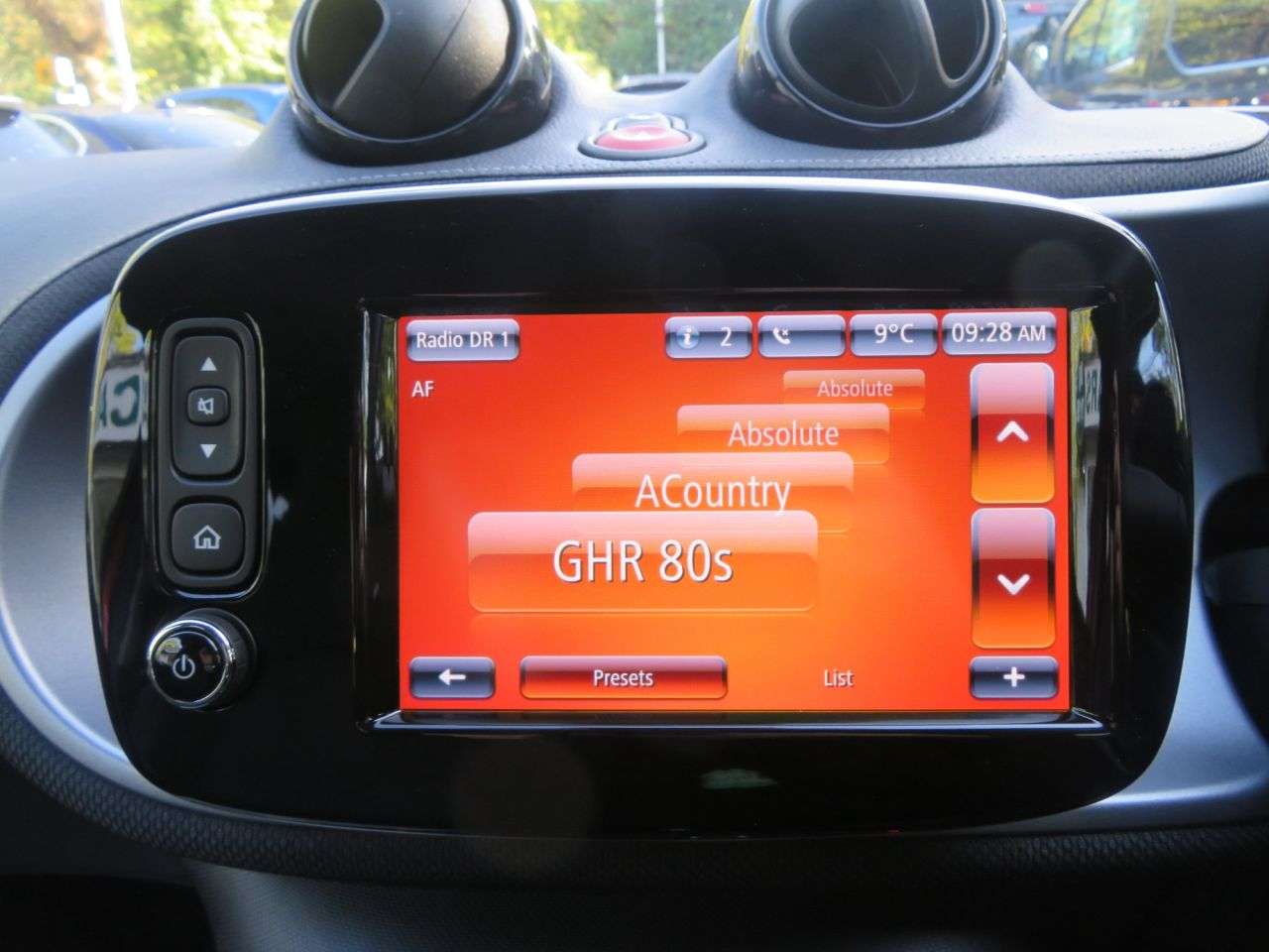 2017 SMART FORFOUR 2017 SMART FORFOUR