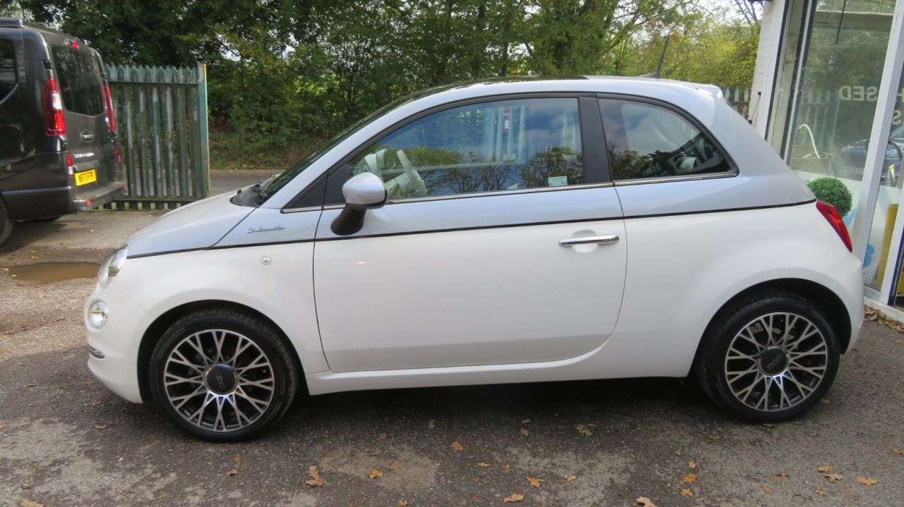 2021 FIAT 500 2021 FIAT 500