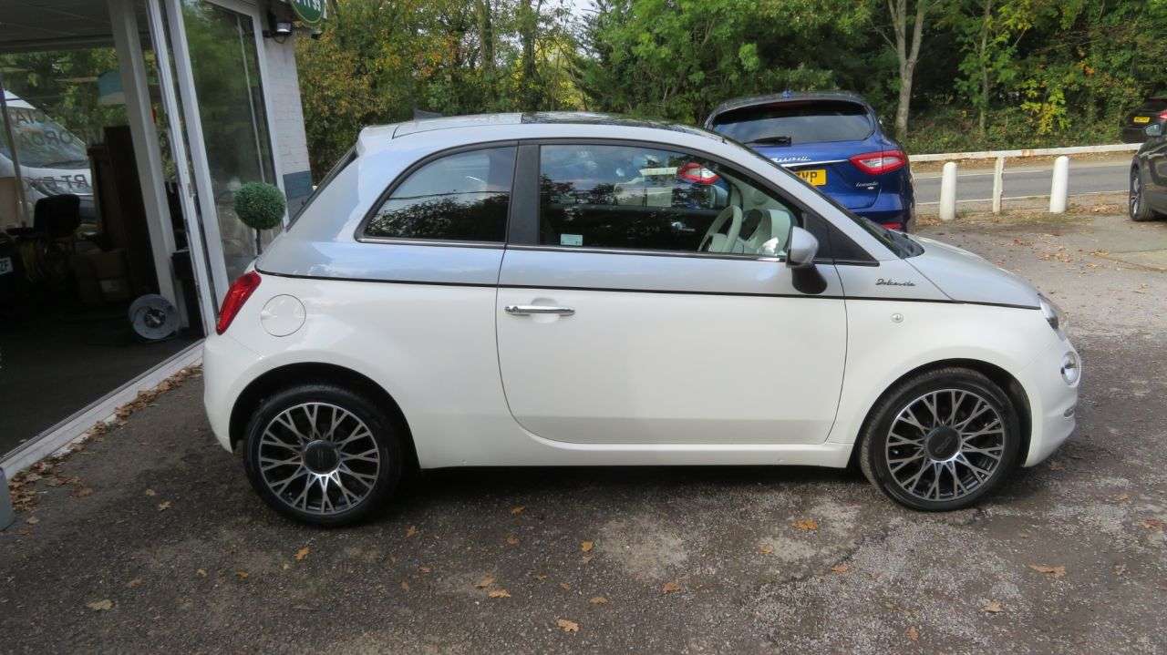 2021 FIAT 500 2021 FIAT 500