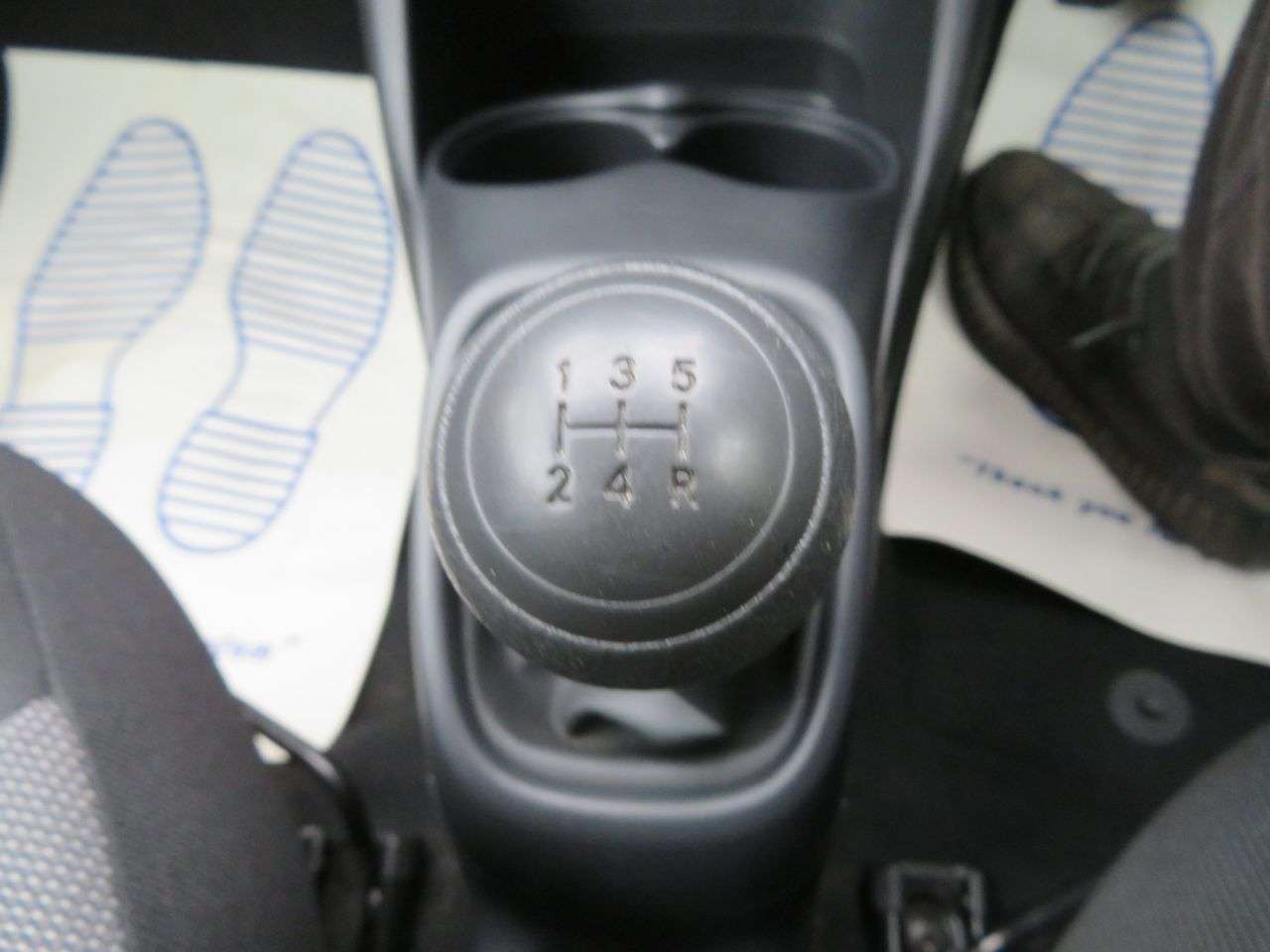 2015 PEUGEOT 108 2015 PEUGEOT 108