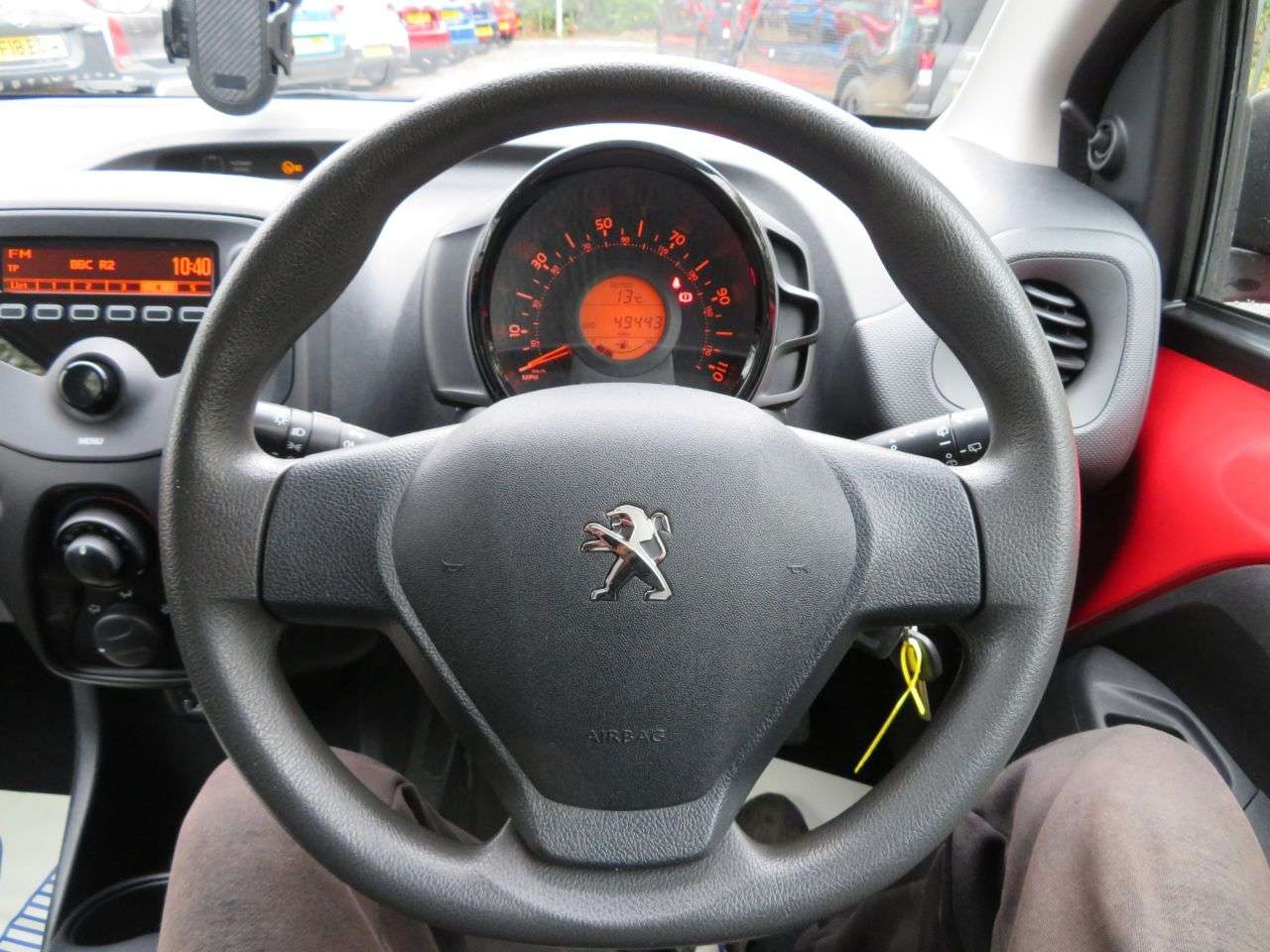 2015 PEUGEOT 108 2015 PEUGEOT 108