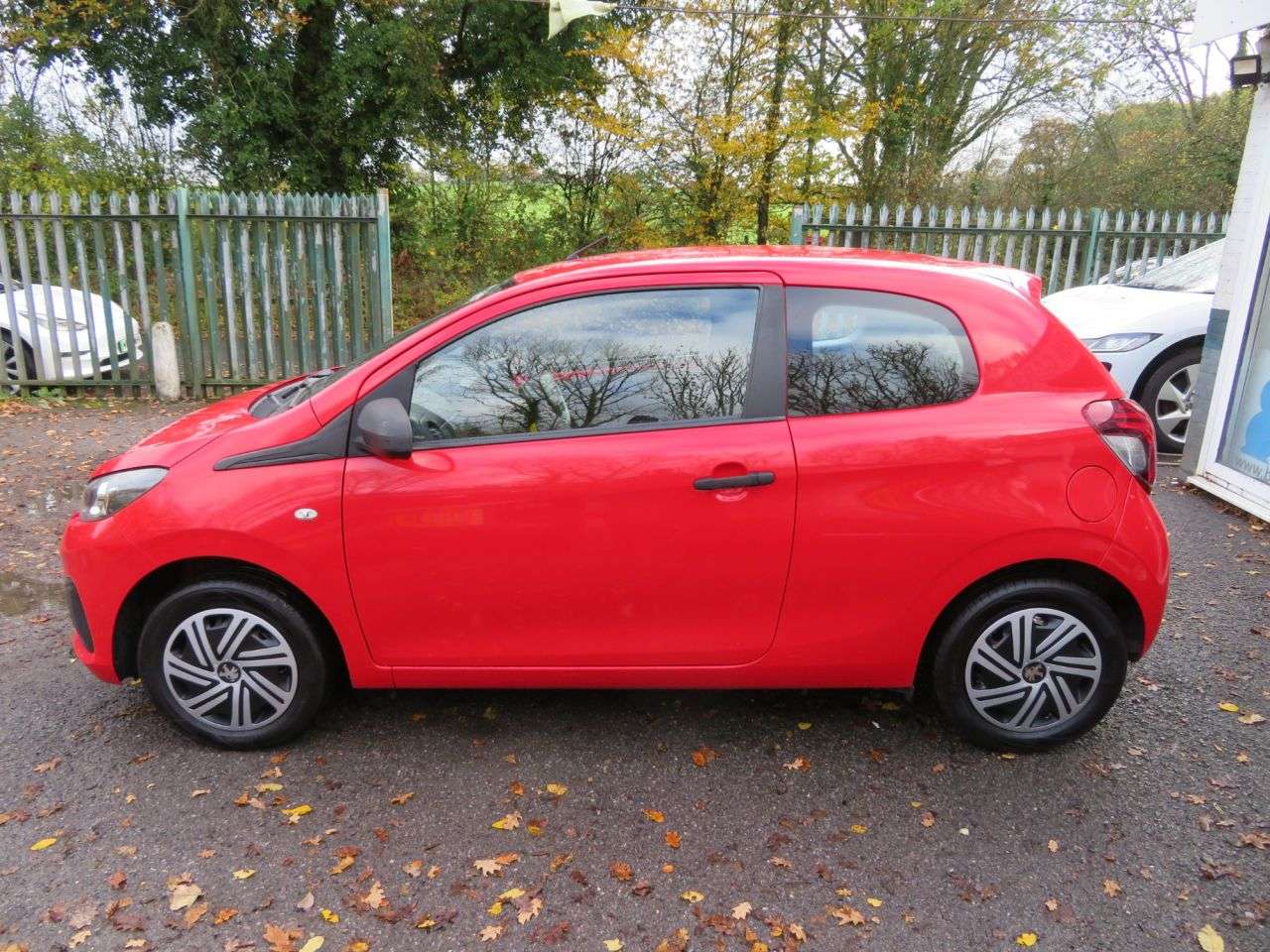 2015 PEUGEOT 108 2015 PEUGEOT 108