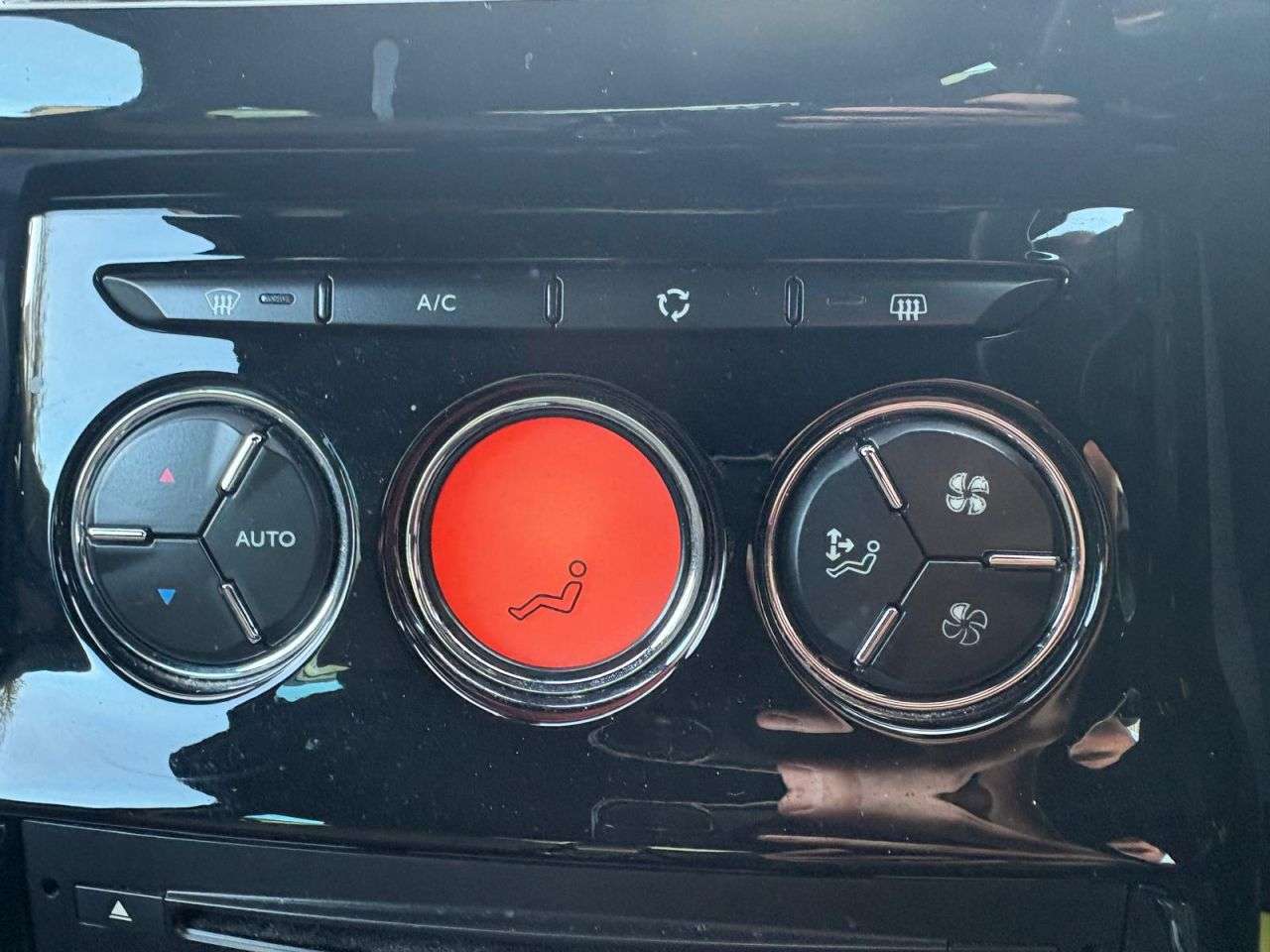 2014 CITROEN DS3 2014 CITROEN DS3