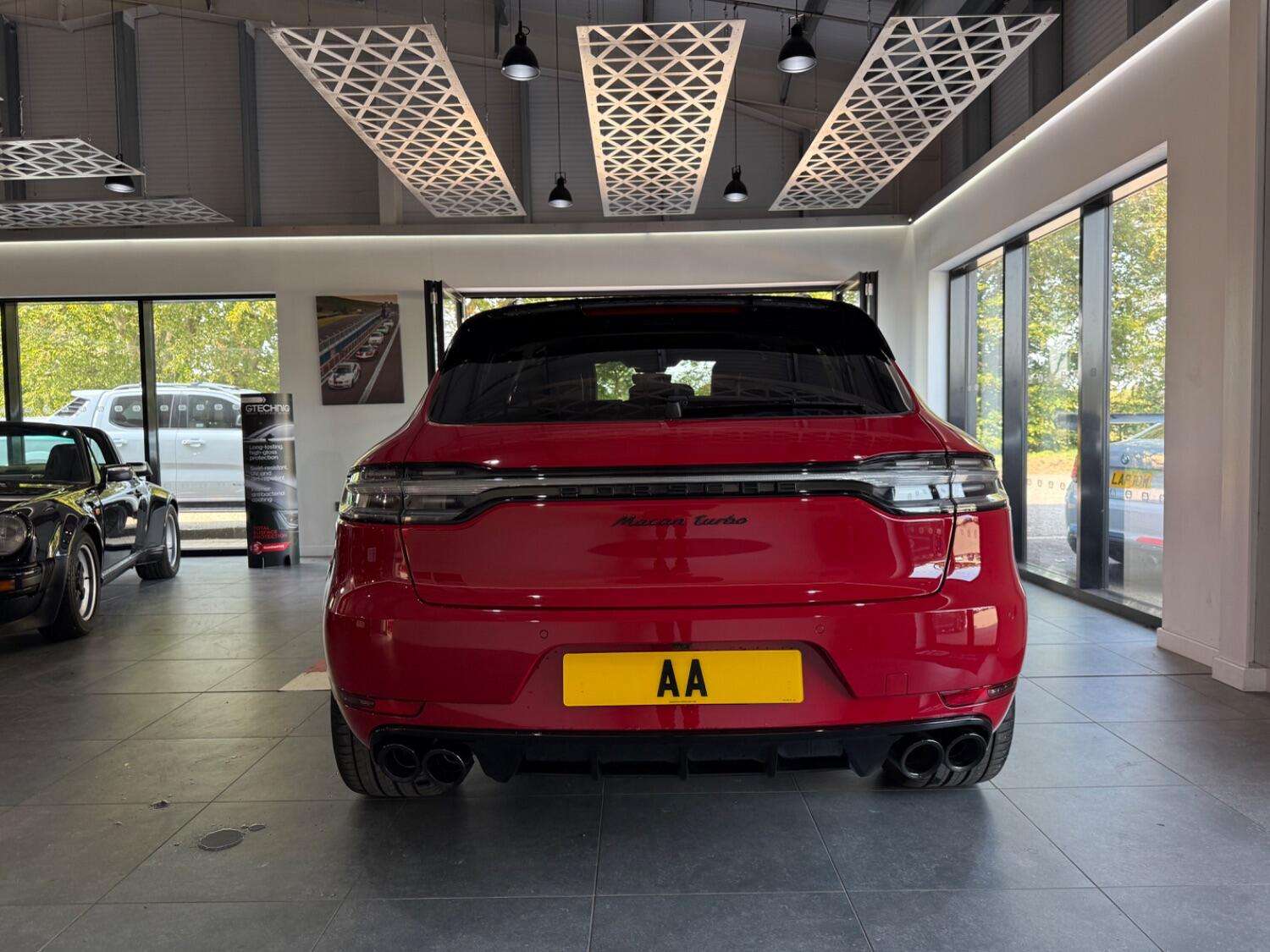 2021 PORSCHE MACAN 2021 PORSCHE MACAN