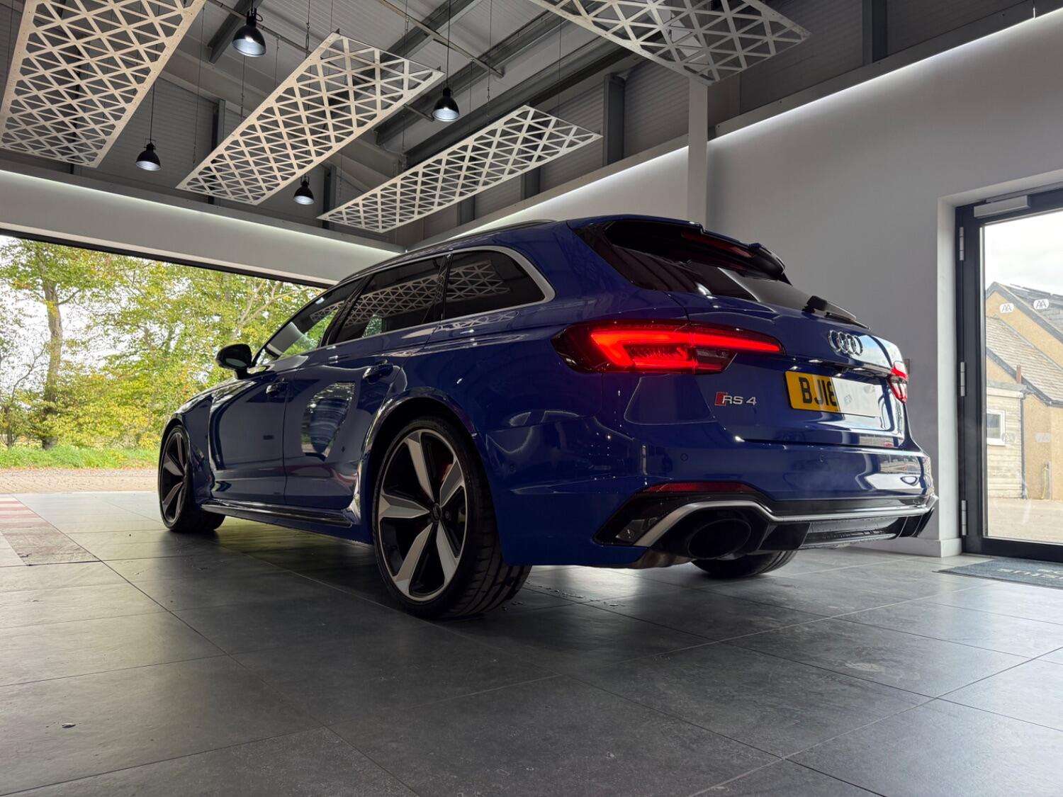 2018 AUDI RS4 2018 AUDI RS4