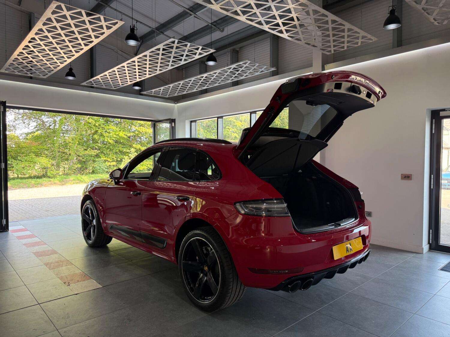 2021 PORSCHE MACAN 2021 PORSCHE MACAN