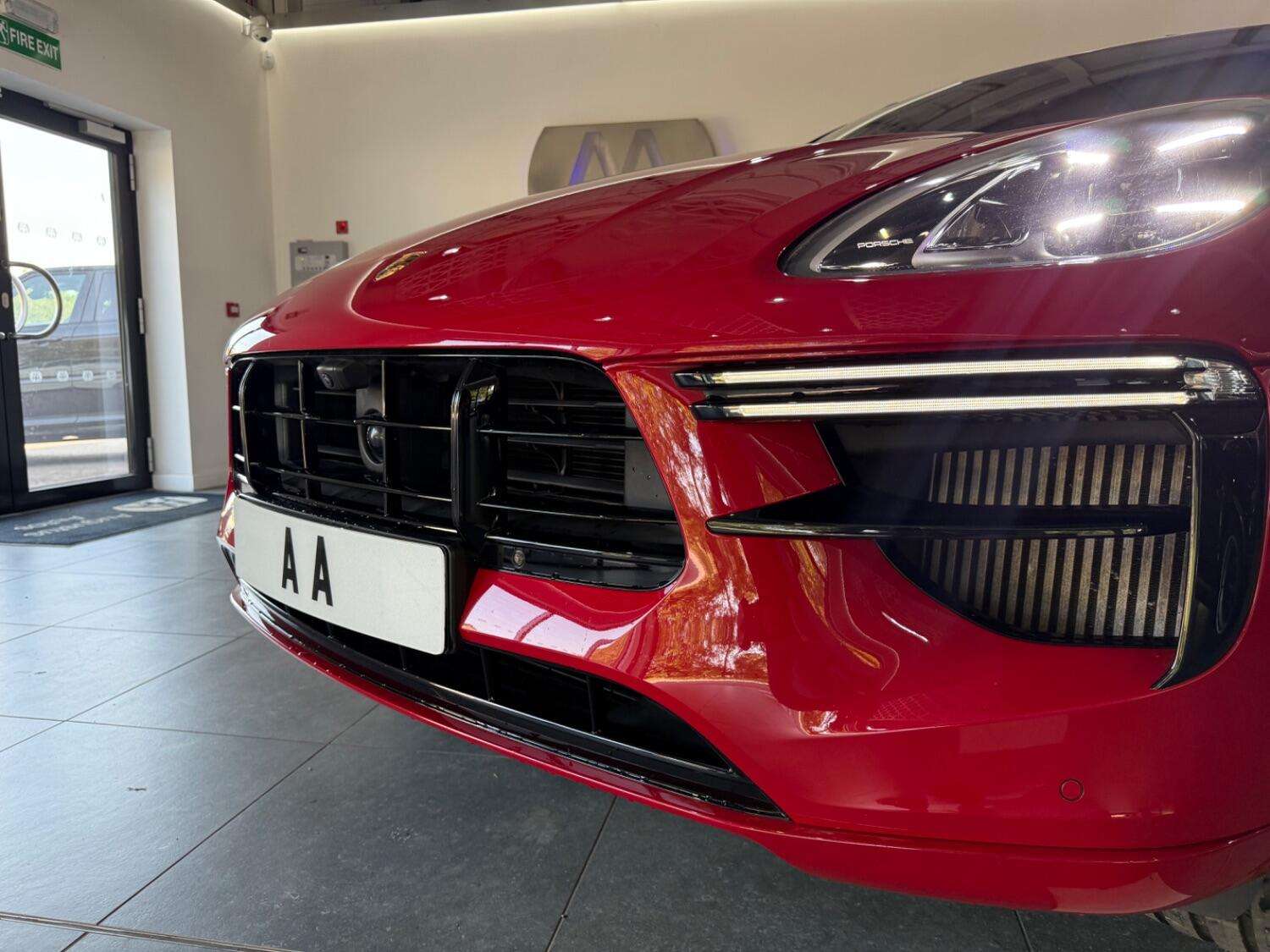 2021 PORSCHE MACAN 2021 PORSCHE MACAN