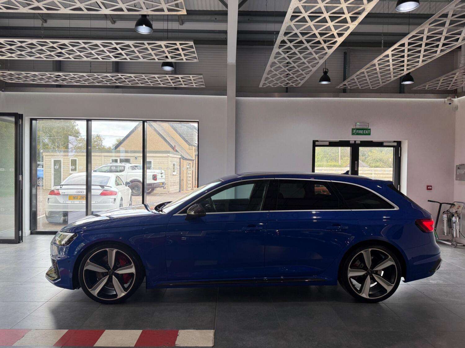 2018 AUDI RS4 2018 AUDI RS4