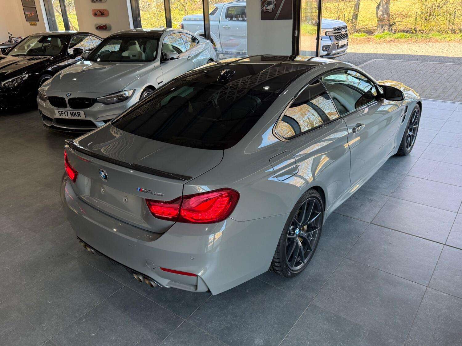 2018 BMW M4 2018 BMW M4