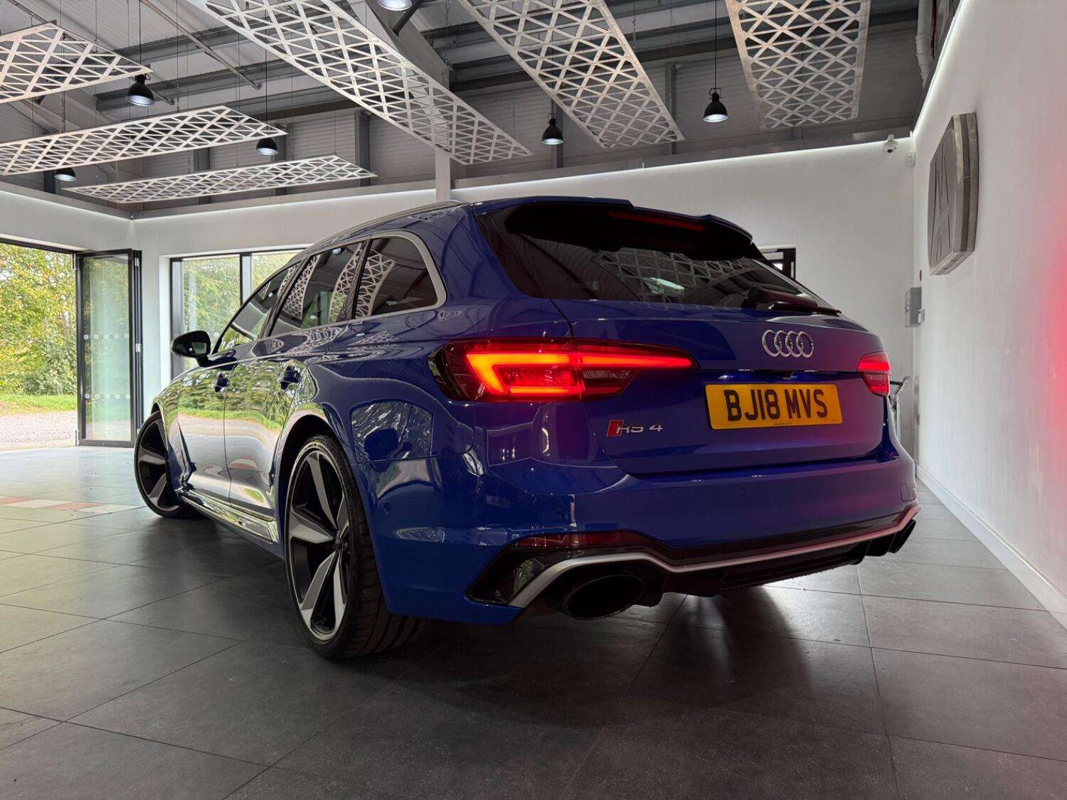 2018 AUDI RS4 2018 AUDI RS4