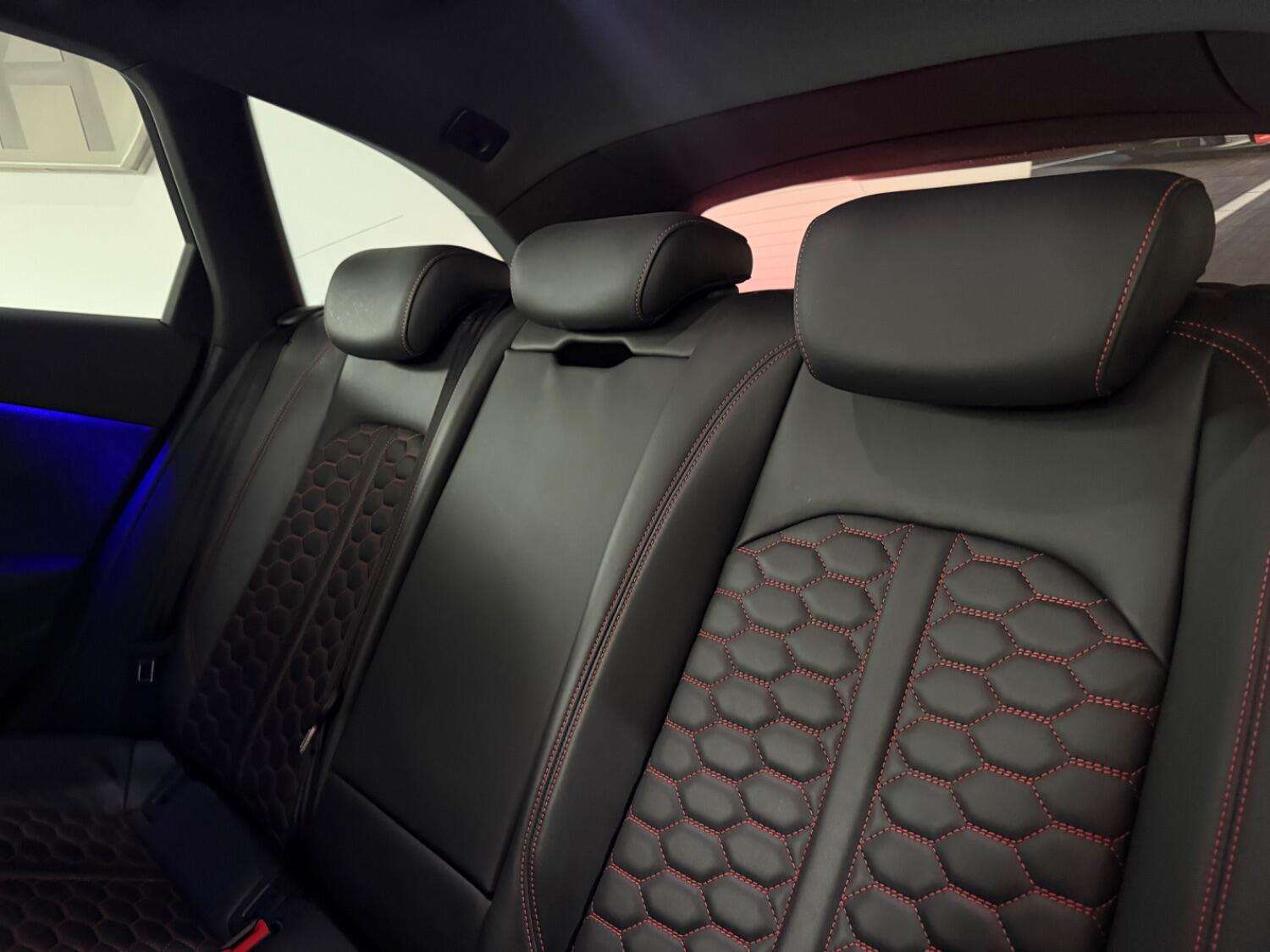 2018 AUDI RS4 2018 AUDI RS4