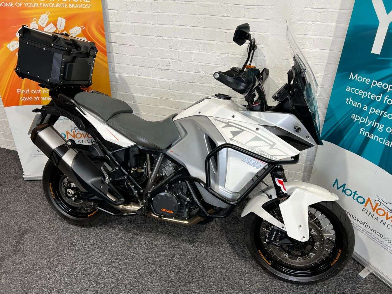 2015 KTM SUPER ADVENTURE 2015 KTM SUPER ADVENTURE