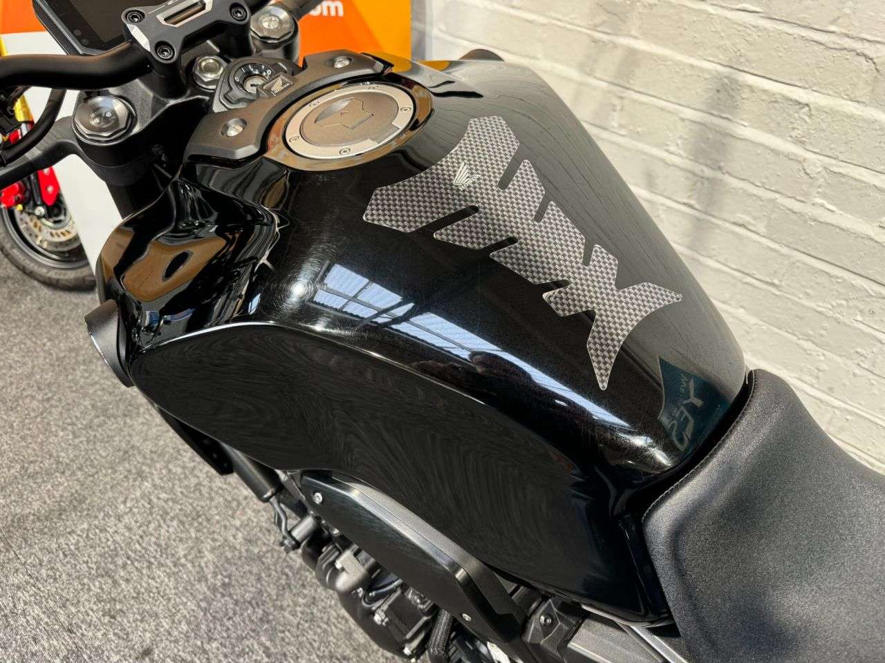 2021 HONDA CB 1000 2021 HONDA CB 1000