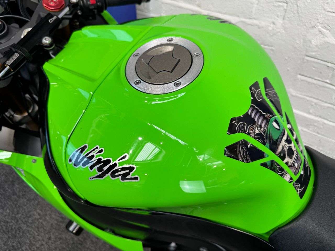 2014 KAWASAKI NINJA ZX-10R 2014 KAWASAKI NINJA ZX-10R