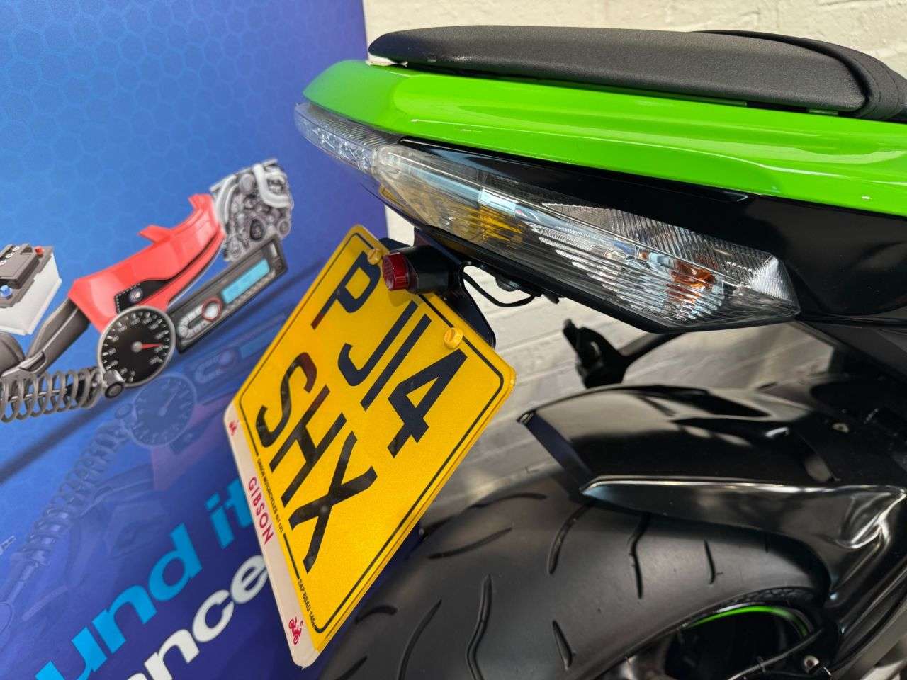 2014 KAWASAKI NINJA ZX-10R 2014 KAWASAKI NINJA ZX-10R