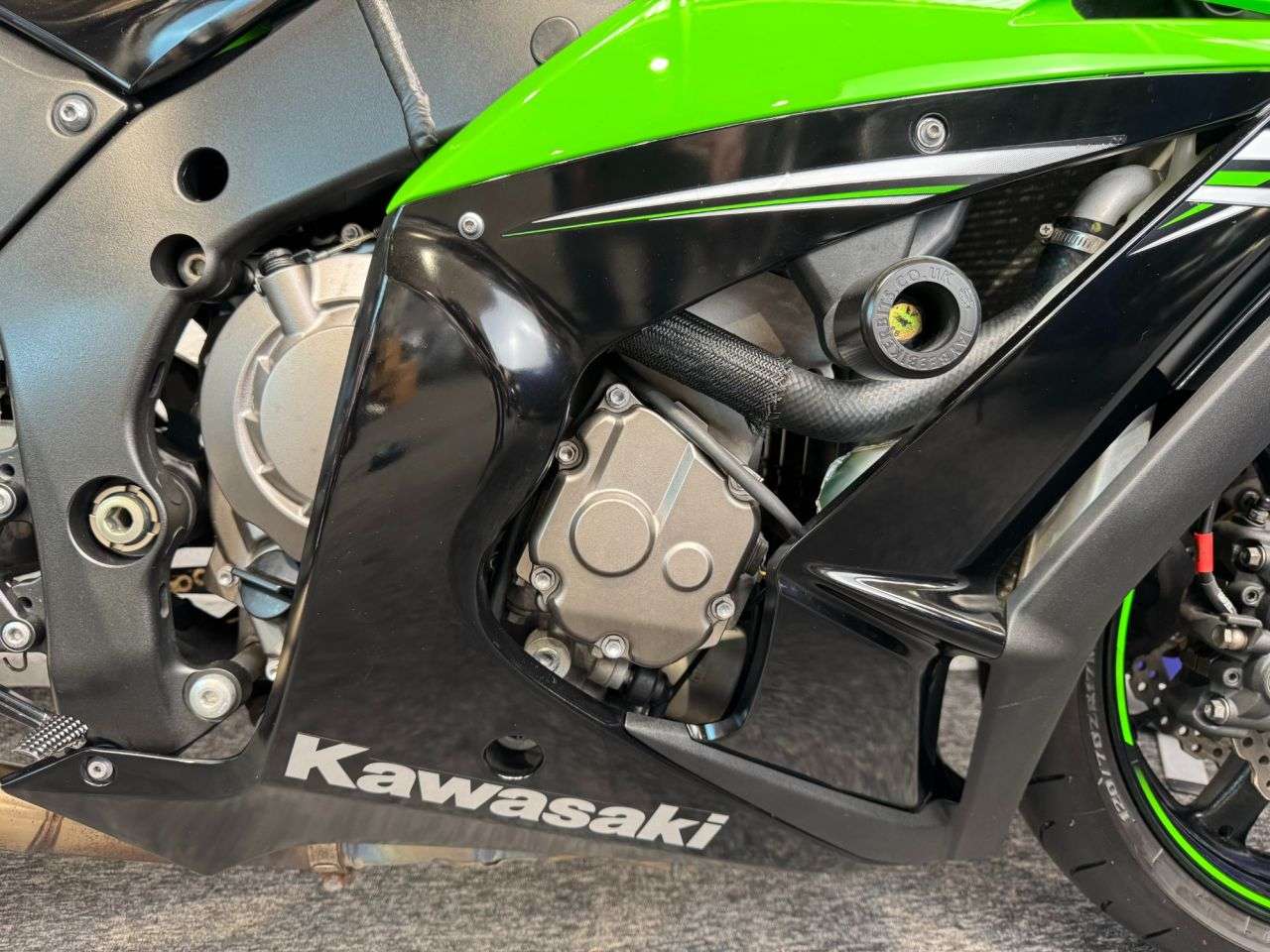 2014 KAWASAKI NINJA ZX-10R 2014 KAWASAKI NINJA ZX-10R