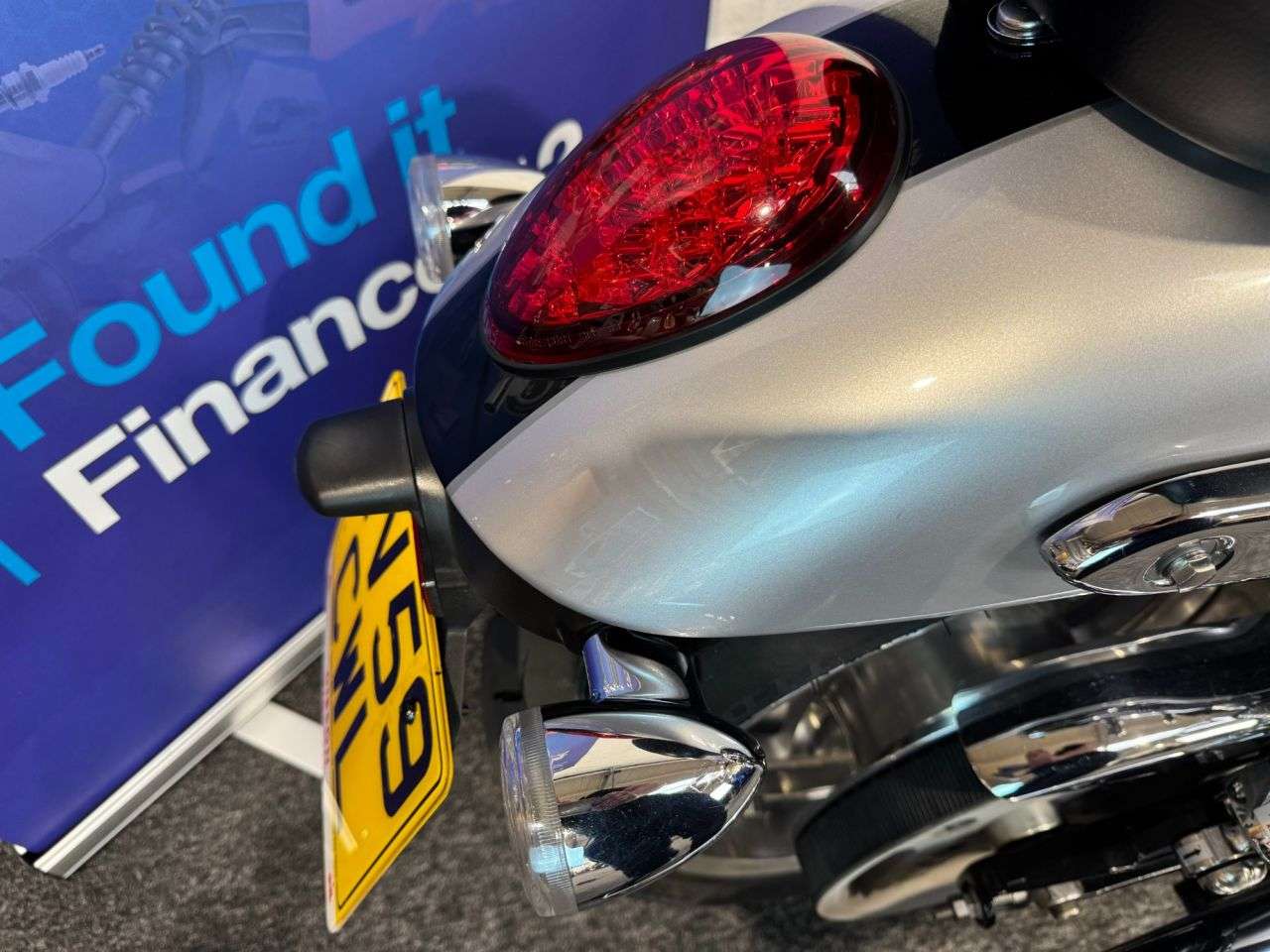 2009 TRIUMPH THUNDERBIRD 1600 2009 TRIUMPH THUNDERBIRD 1600